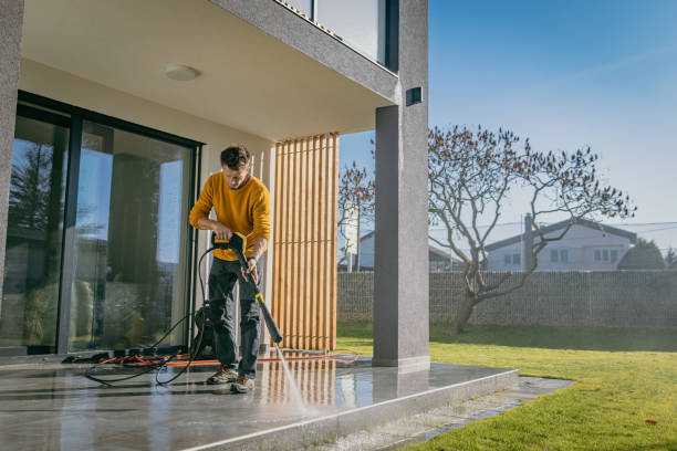 Best Deck and Patio Pressure Washing in Hudson, WI